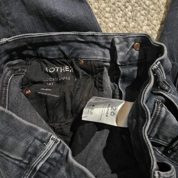 MOTHER the Looker Ankle Fray Jeans - Picture 6 of 6